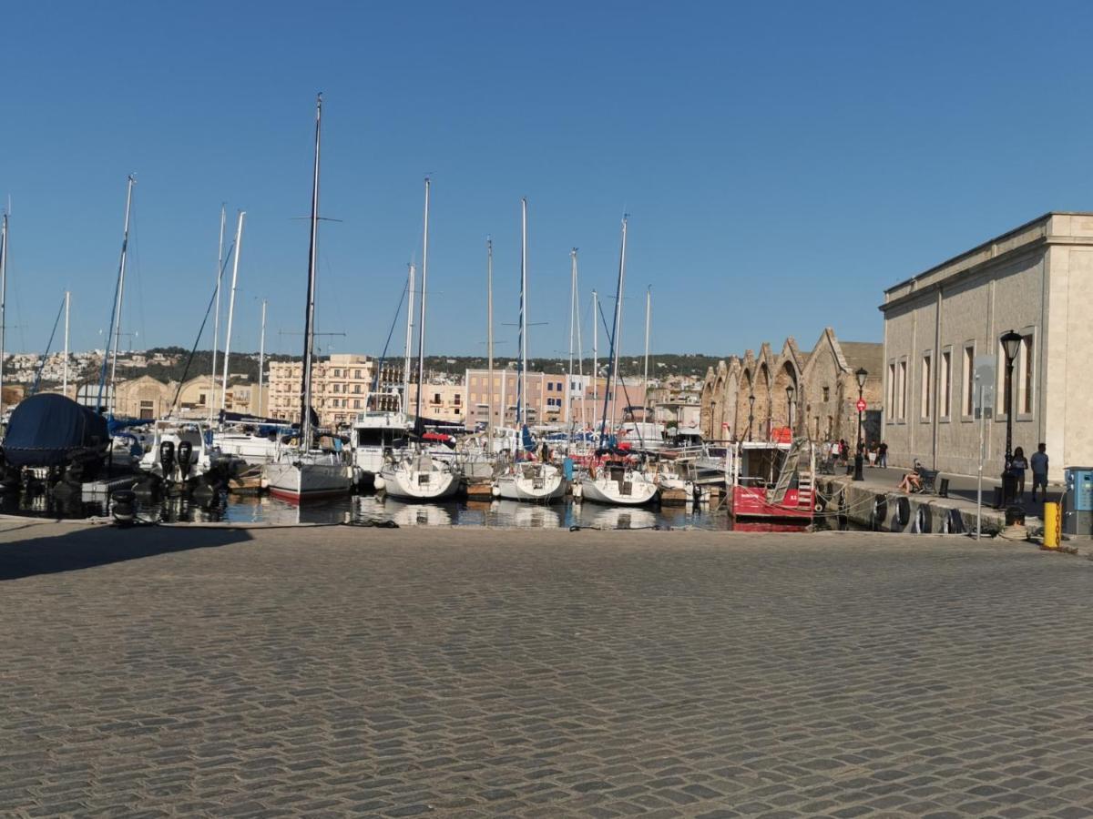Porto Chania 하니아 외부 사진